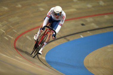 Pruszkow, Polonya - 03 Mart 2019: Dünya Şampiyonası Tissot tarafından Bisiklete binme UCI parça