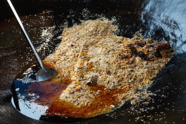 Geleneksel plov Taşkent üzerinden. Ozbekistan ülkesindeki Ulusal Gıda.