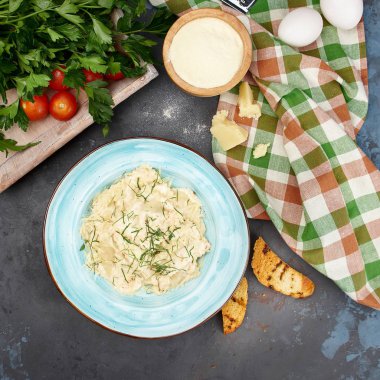 Parmesan peynirli Ravioli. Sağlıklı İtalyan Yemekleri. 