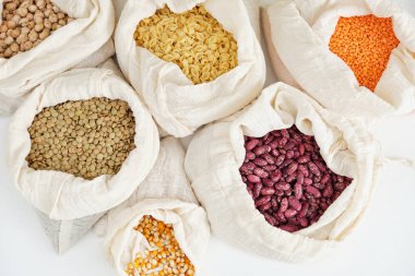 Erişteli Makarna Bezelye Fasulye nohut mercimek
