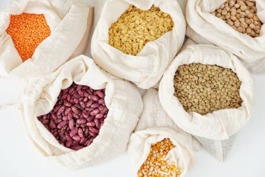 Erişteli Makarna Bezelye Fasulye nohut mercimek