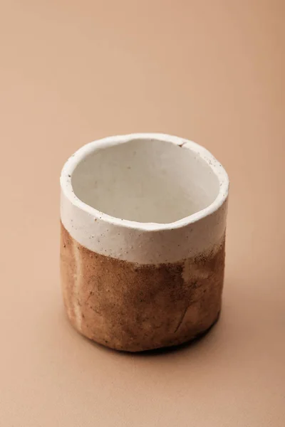 Különböző gyűjteménye Handmade fürdőszoba csésze barna táblázat — Stock Fotó