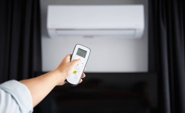 Uzaktan kumanda kapalıyken. Koşullandırıcıya Uzaktan Denetim