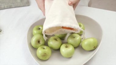 Sıfır Atık Yiyecek Depolama Eko Torbası Üst Görünümü