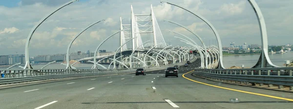 Batı yüksek hızlı çapı Üstgeçit çevre yol Kad, St. Petersburg, Rusya Federasyonu