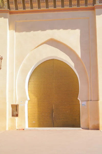 Islamic design mosque door for greeting background
