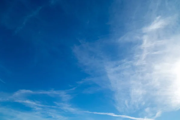 Nuvens Brancas Céu Azul Dia — Fotografia de Stock