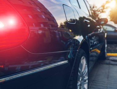 Park edilmiş araba yakın çekim