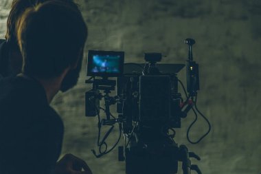 Yönetmen ve film setinde