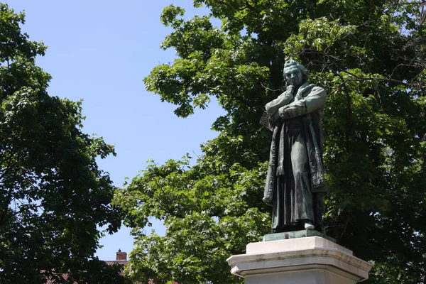 Вид Парк Статуя Андраш Dugonics Місті Szeged Угорщина — стокове фото