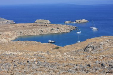 Görünüm Köyü, Körfezi ve Akropolis Lindos (Rhodes, Yunanistan)