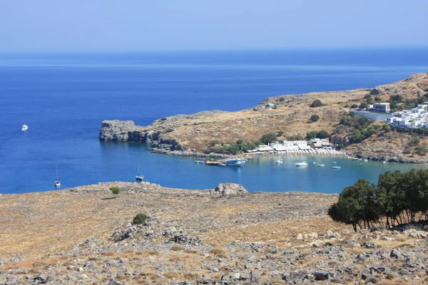 Görünüm Köyü, Körfezi ve Akropolis Lindos (Rhodes, Yunanistan)