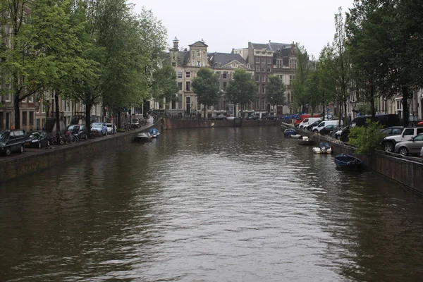 Pohled Amsterdam Nizozemsko Deštivý Den — Stock fotografie
