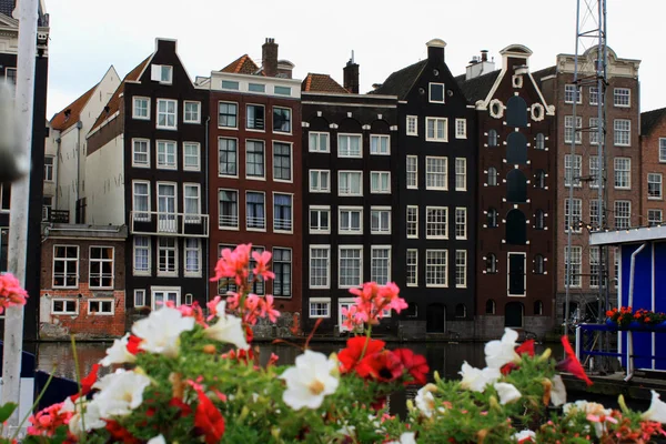 Widok Amsterdam Holandia Rzeką Amstel Obraz — Zdjęcie stockowe
