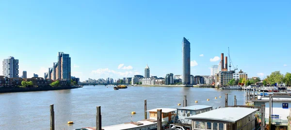 London panorama am fluss - uk — Stockfoto