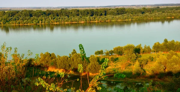 Sırbistan'da Tuna Nehri