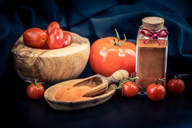 Salata veya çorba için domates, Solanum Lycopersicum.