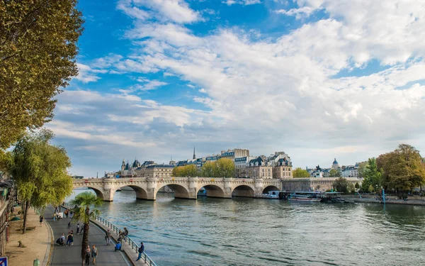 De rivier de Seine, Paris, Frankrijk - reizen Europa — Stockfoto