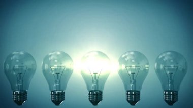 Arka planda 4k Ampul. Yaratıcı yenilik ve çözüm kavramı Fikir