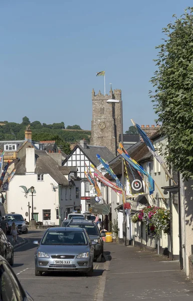 Moretonhampstead Devon England Domstolen Street Tittar Mot Andrews Kyrka Denna — Stockfoto