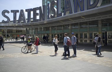 Staten Adası feribot Whitehall Terminal Güney Ferry Manhattan New York ABD