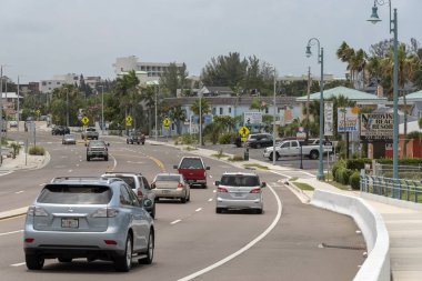St Johns Pass, Florida, ABD. 2018. Rating Körfez Blvd ve birçok moteller ve otel boyunca güneye doğru