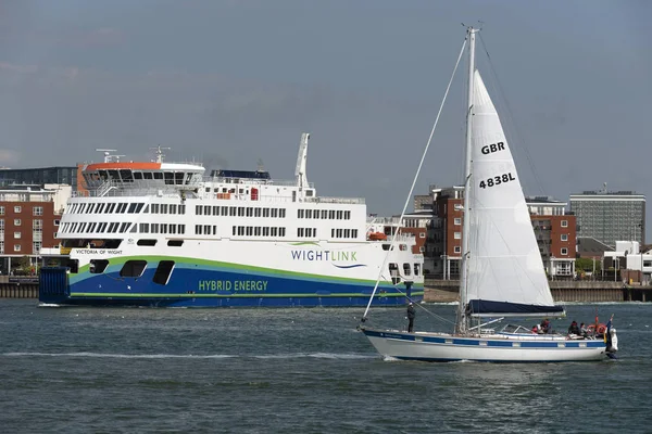 Portsmouth Inglaterra Reino Unido Mayo 2019 Roro Ferry Espera Camber — Foto de Stock