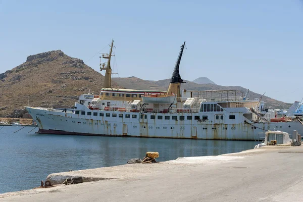 Puerto Kissamos Kastelli Creta Grecia Junio 2019 Viejo Ferry Mal — Foto de Stock