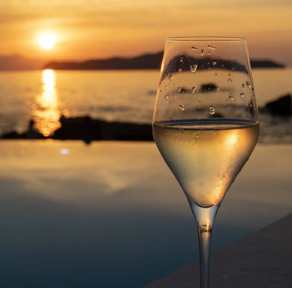 Crete Greece June 2019 Sun Going Small Island Seen Glass — Stock Photo, Image