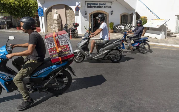 Agios Nikolaus Nordbeton Griechenland Oktober 2019 Roller Fahrer Der Nähe — Stockfoto