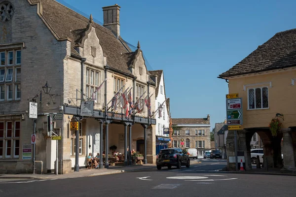 Tetbury Gloucestershire England Storbritannien 2020 Snootxy Fox Hotellet Mittemot Market — Stockfoto