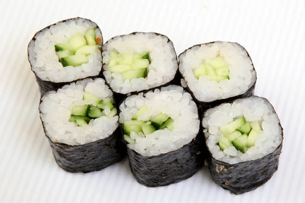 Rollo Con Pepino Comida Vegetariana Sushi Nori Comida Japonesa Plato —  Fotos de Stock