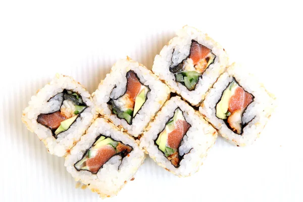 Roll California Sezamie Sushi Kraba Węgorz Ogórek Japoński Żywności Danie — Zdjęcie stockowe