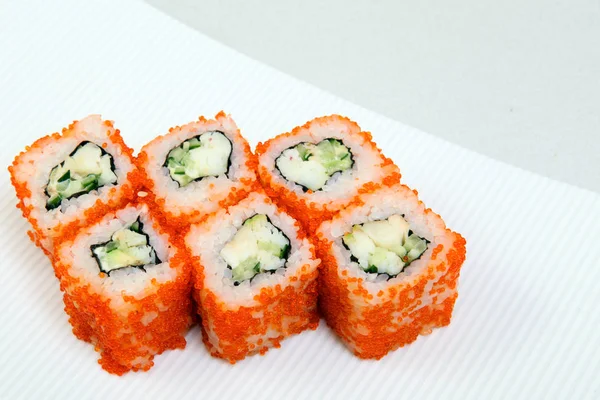 Sushi Rullar Med Räkor Rulle California Med Avokado Japansk Mat — Stockfoto
