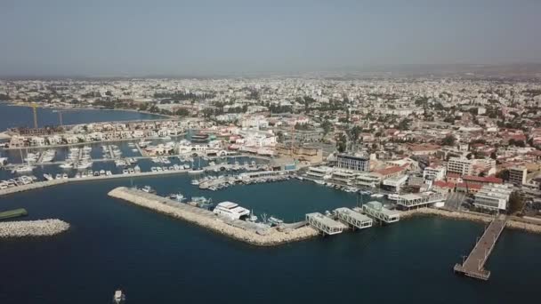 Les villes grecques bateau parking drone shot — Video