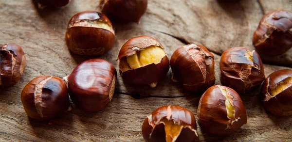 Castagne Sfondo Marrone Carta Parati — Foto Stock