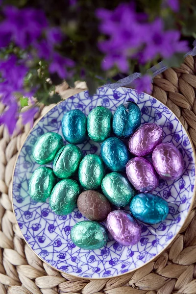 Uova Cioccolato Pasqua Blu Viola Viola — Foto Stock