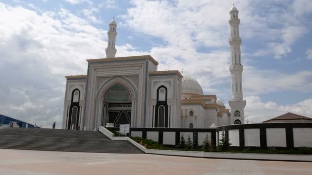 Hazret Sultan Moskee Stad Nur Sultan Mooi Wit Gebouw Van — Stockvideo