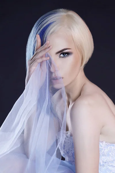 Beautiful Bride Woman Blue Hair Girl Colored Hair Make Vail — Stock Photo, Image