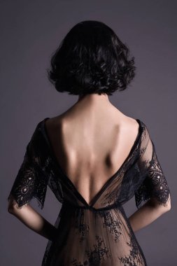 seksi elbiseli güzel çıplak kadın back.girl