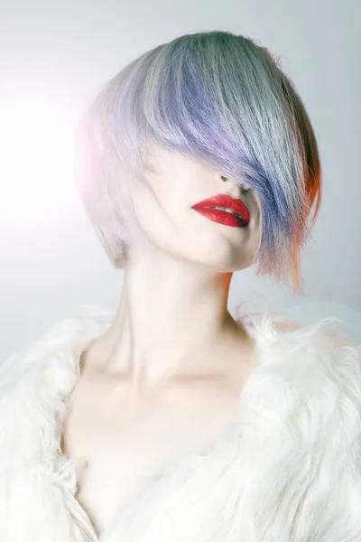 Young Woman Colorful Hair Dressed White Fur Fashion Beauty Model — Stock Photo, Image