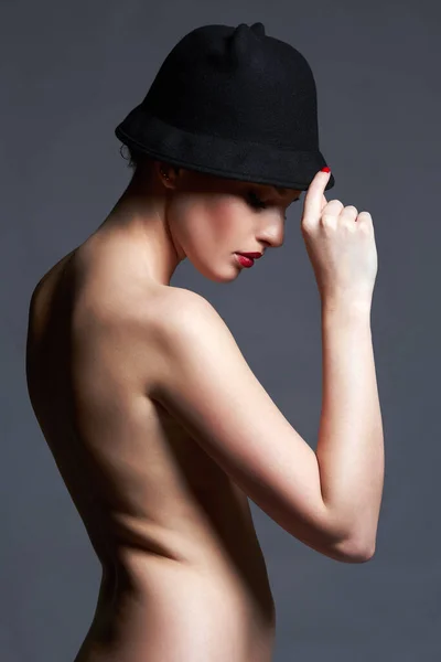 Beautiful Naked Woman Hat Nude Body Girl Make Hat Beauty — Stock Photo, Image