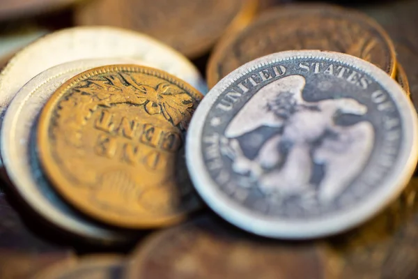 1800'lerin bir bir ve Yirmi yüzde yüzde parça.