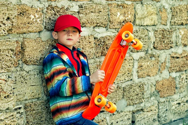 Portret Chłopca Skate Ścianie — Zdjęcie stockowe