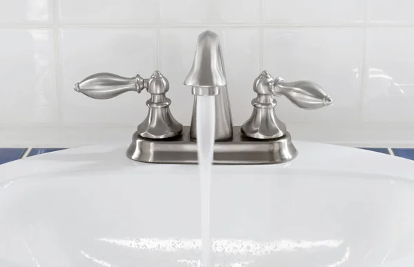 Brushed Nickel Faucet Running Water — Stock Photo, Image