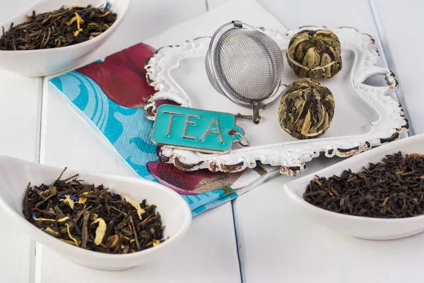 Крупним Планом Різноманітний Сухий Зелений Чай Квітучі Кульки Інкубатор Чаю — стокове фото