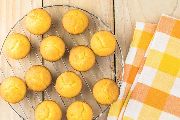 Mini Cornbread Muffins Cooling Tray — Stock Photo, Image