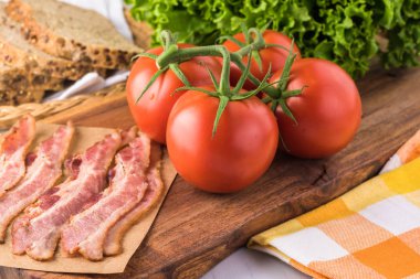 taze ev yapımı blt sandviç.