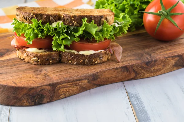 Fresh homemade BLT sandwich. — Stock Photo, Image