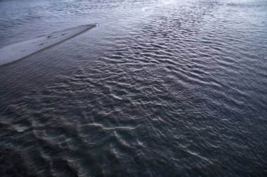 nehir geçerli doku; mavi su perdeleri